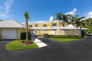 1100 S Ocean Blvd b2, Delray Beach, FL 33483, Sold 08/30/17