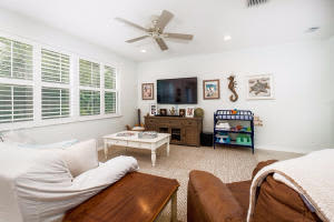 4558 Thornwood Cir, West Palm Beach, FL 33418, Sold 12/23/16