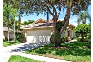 4615 Sherwood Forest Dr, Delray Beach, FL 33445, Sold 02/10/17