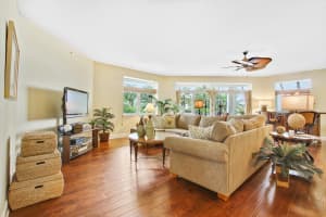 309 E Ocean Ave, Lantana, FL 33462, Sold 04/28/17