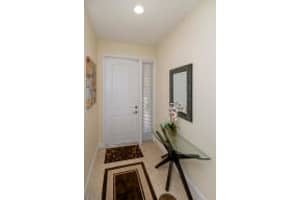 2000 Foxtail View Ct, Royal Palm Beach, FL 33411, Sold 09/30/16