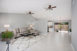 5214 Peppercorn St, Palm Beach Gardens, FL 33418, Sold 09/30/16