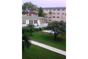 810 SE 7th St, Deerfield Beach, FL 33441, Sold 04/24/17