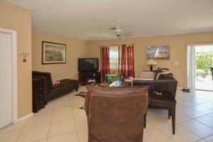 146 Crystal Key Way, Boynton Beach, FL 33426, Sold 04/14/17