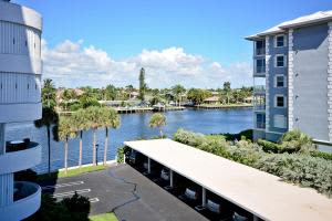 2200 S Ocean Blvd, Delray Beach, FL 33483, Sold 02/13/17