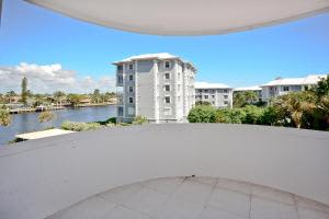 2200 S Ocean Blvd, Delray Beach, FL 33483, Sold 02/13/17