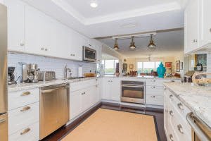 325 S Beach Rd, Jupiter, FL 33469, Sold 10/11/16