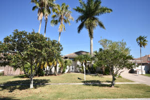 22444 Martella Ave, Boca Raton, FL 33433, Sold 02/07/17