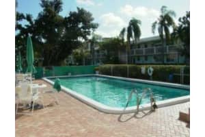 25 SE 13th St APT B1, Boca Raton, FL 33432, Sold 09/16/16