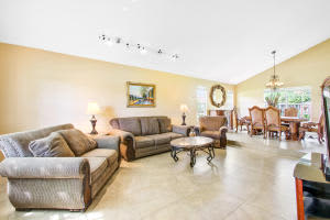 541 Cashiers Dr, West Palm Beach, FL 33413, Sold 09/26/16