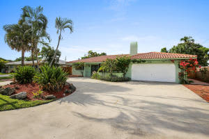 1040 NW 5th St, Boca Raton, FL 33486, Sold 09/29/16