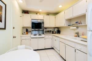 2295 S Ocean Blvd, Palm Beach, FL 33480, Sold 04/19/17