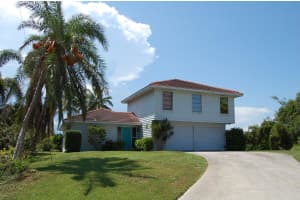 902 Jackson Way, Fort Pierce, FL 34949, Sold 03/27/17
