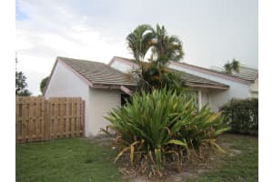 5769 Strawberry Lakes Cir, Lake Worth, FL 33463, Sold 07/21/17