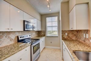 616 Clearwater Park Rd, West Palm Beach, FL 33401, Sold 04/20/18