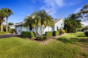 3867 Island Club Cir W, Lake Worth, FL 33462, Sold 10/19/16