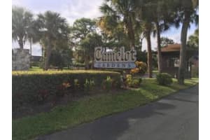 1404 SE Excaliber Ln, Port St. Lucie, FL 34952, Sold 10/27/16