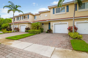 3074 N Evergreen Cir, Boynton Beach, FL 33426, Sold 10/03/16