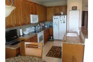2101 Wingate Bend, Wellington, FL 33414, Sold 04/17/17