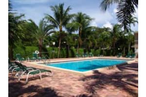140 NW 70th St, Boca Raton, FL 33487, Sold 09/23/16