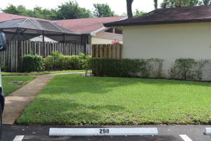 4330 Community Dr, West Palm Beach, FL 33409, Sold 09/27/16