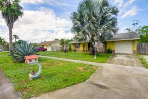 4689 Poseidon Pl, Lake Worth, FL 33463, Sold 11/09/16