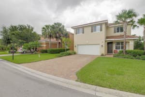111 2 Pine Dr, Greenacres, FL 33413, Sold 03/03/17