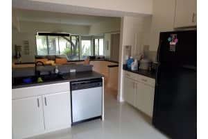 3314 SE Sandpiper Cir, Port St. Lucie, FL 34952, Sold 04/28/17