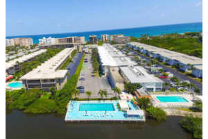 4001 S Ocean Blvd, Palm Beach, FL 33480, Sold 02/01/17