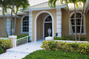 82 SE Harbor Point Dr, Stuart, FL 34996, Sold 01/27/17