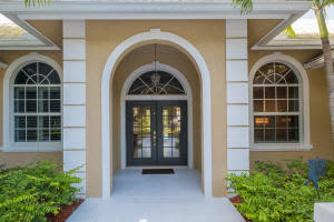 82 SE Harbor Point Dr, Stuart, FL 34996, Sold 01/27/17