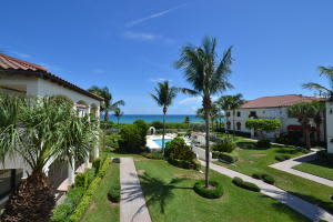 5845 N Ocean Blvd G2, Ocean Ridge, FL 33435, Sold 12/19/16