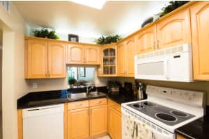 3545 S Ocean Blvd, South Palm Beach, FL 33480, Sold 04/05/17