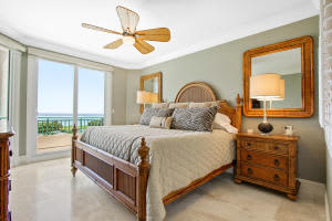 2000 Florida A1A, Jupiter, FL 33477, Sold 12/01/16