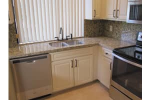 109 Fairway Ln, Royal Palm Beach, FL 33411, Sold 03/30/17