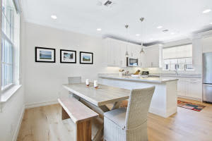 121 Lily Ln, Delray Beach, FL 33444, Sold 02/15/17