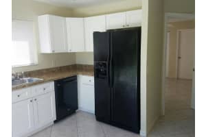 5688 Strawberry Lakes Cir, Lake Worth, FL 33463, Sold 11/22/17