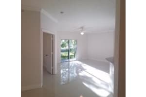 340 Crestwood Cir, Royal Palm Beach, FL 33411, Sold 11/21/16