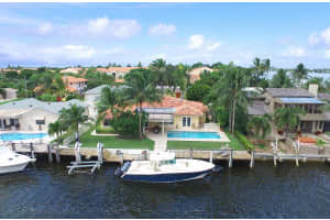 165 Lucina Dr, Hypoluxo, FL 33462, Sold 11/29/16