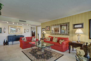 2917 S Ocean Blvd, Highland Beach, FL 33487, Sold 02/16/17