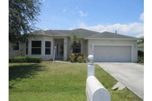 4765 50th Dr, Vero Beach, FL 32967, Sold 11/04/16