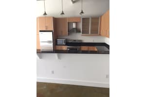 180 NE 4th Ave, Delray Beach, FL 33483, Sold 04/20/17