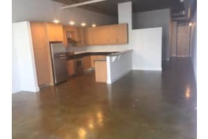 180 NE 4th Ave, Delray Beach, FL 33483, Sold 04/20/17