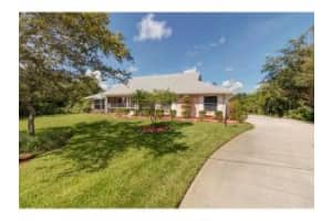 536 Cross Creek Cir, Sebastian, FL 32958, Sold 10/25/16