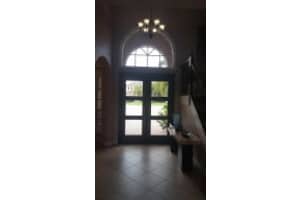 9195 Pineville Dr, Lake Worth, FL 33467, Sold 12/28/16