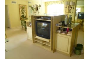 2730 S Ocean Blvd, Palm Beach, FL 33480, Sold 03/01/17