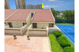 3962 N Ocean Dr, Riviera Beach, FL 33404, Sold 07/17/17