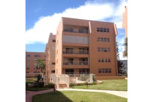 3520 S Ocean Blvd APT L202, South Palm Beach, FL 33480, Sold 03/31/17