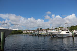 1660 12 Oaks Way, North Palm Beach, FL 33408, Sold 12/16/16