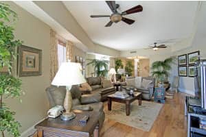 201 S Narcissus Ave, West Palm Beach, FL 33401, Sold 12/08/16